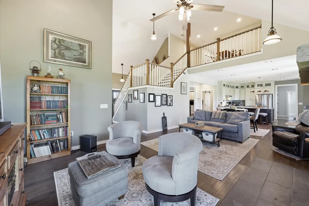 100 Collins Risk Road Georgetown KY 40324
