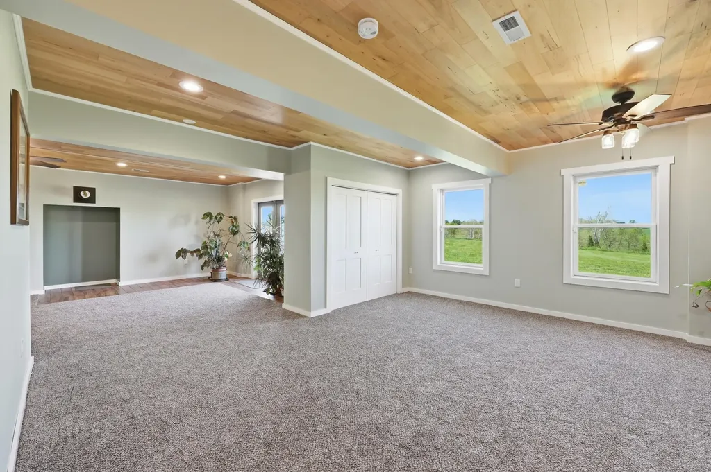 100 Collins Risk Road Georgetown KY 40324