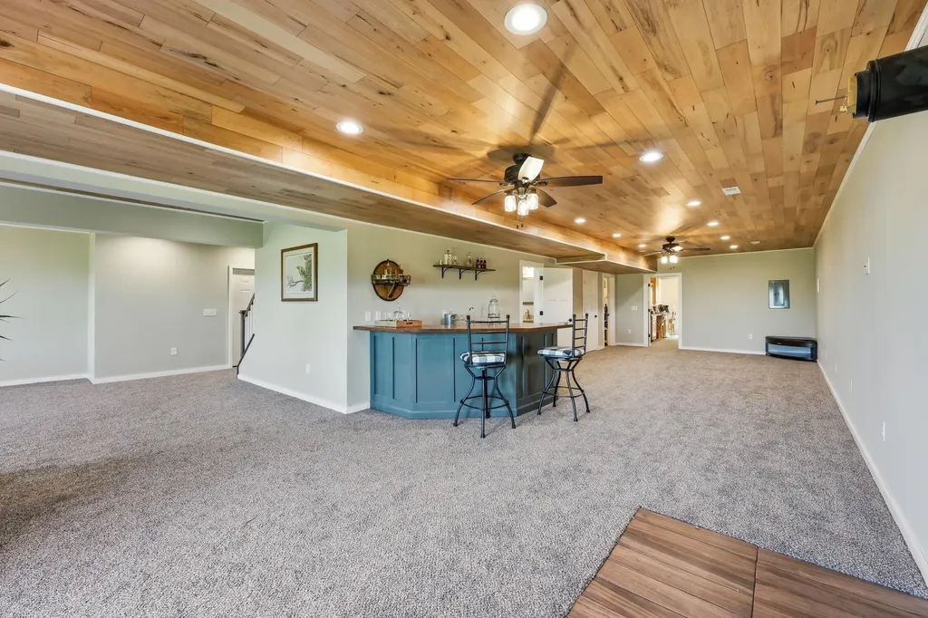 100 Collins Risk Road Georgetown KY 40324