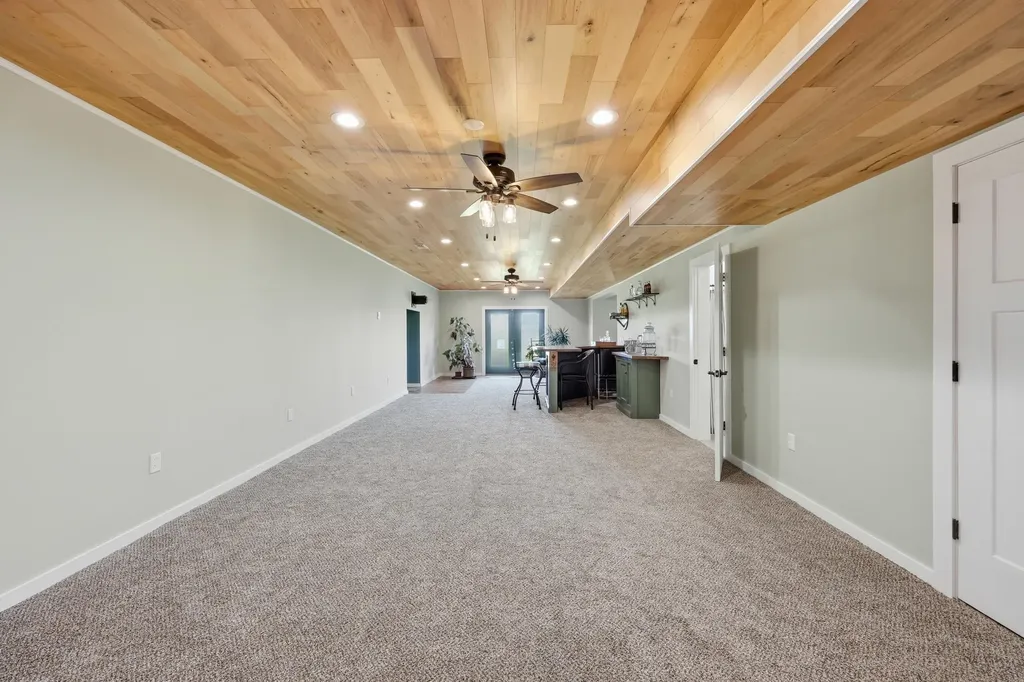 100 Collins Risk Road Georgetown KY 40324
