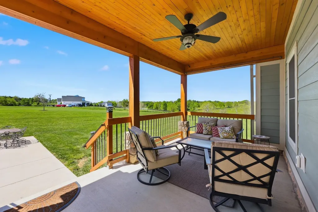 100 Collins Risk Road Georgetown KY 40324