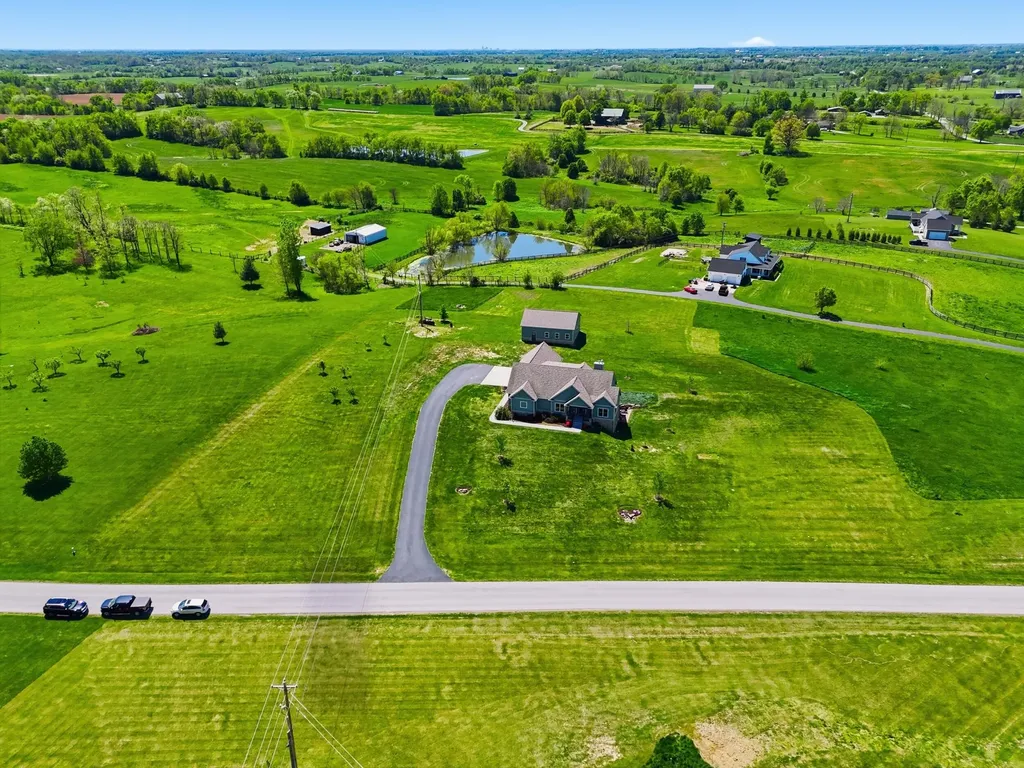 100 Collins Risk Road Georgetown KY 40324