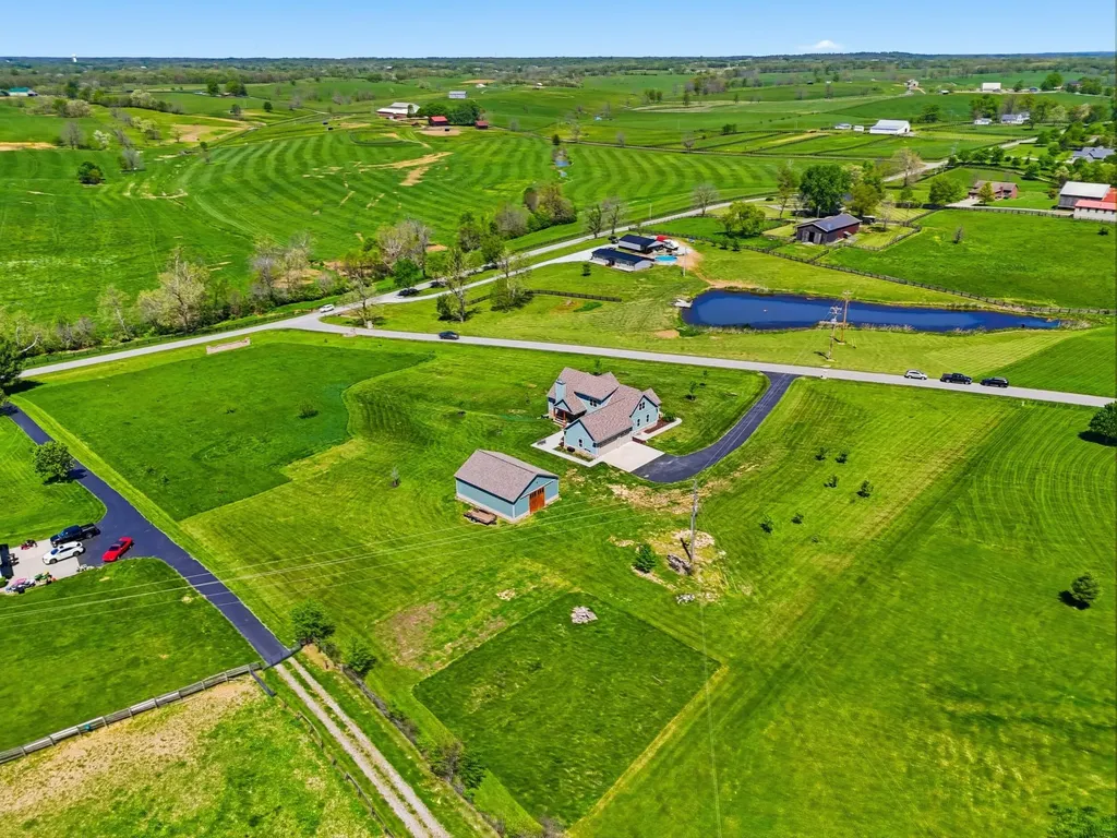 100 Collins Risk Road Georgetown KY 40324