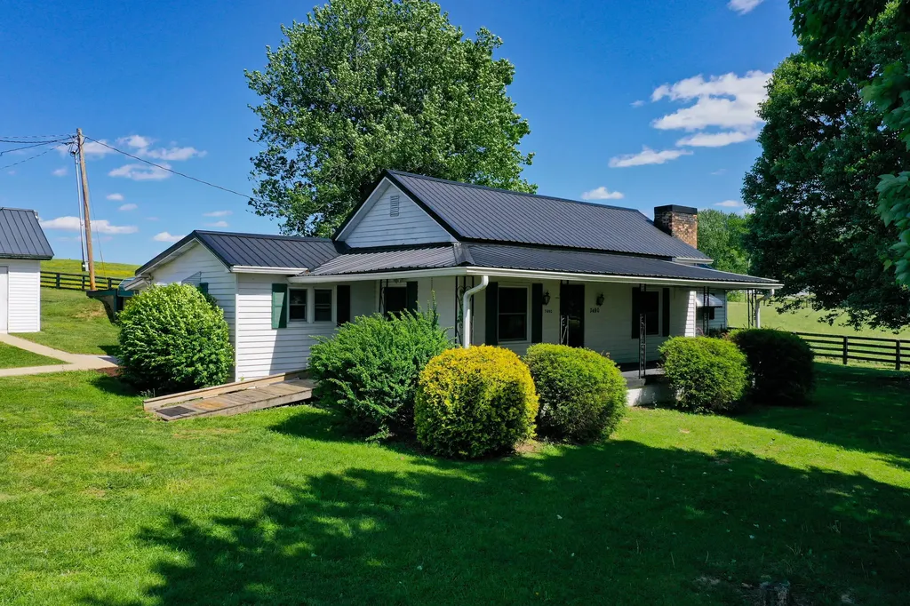 7409 Highway 490 East Bernstadt KY 40729