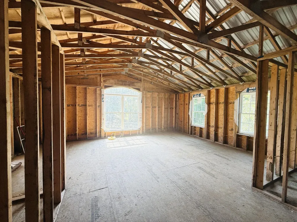1232 Pleasant Grove Ridge Road Lawrenceburg KY 40342