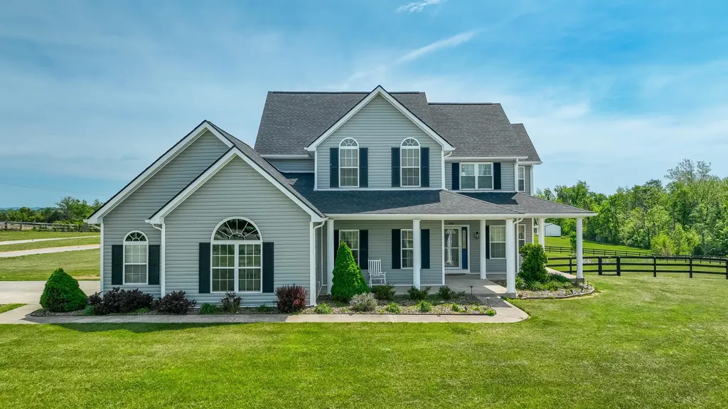 1913 Speedwell Road Richmond KY 40475