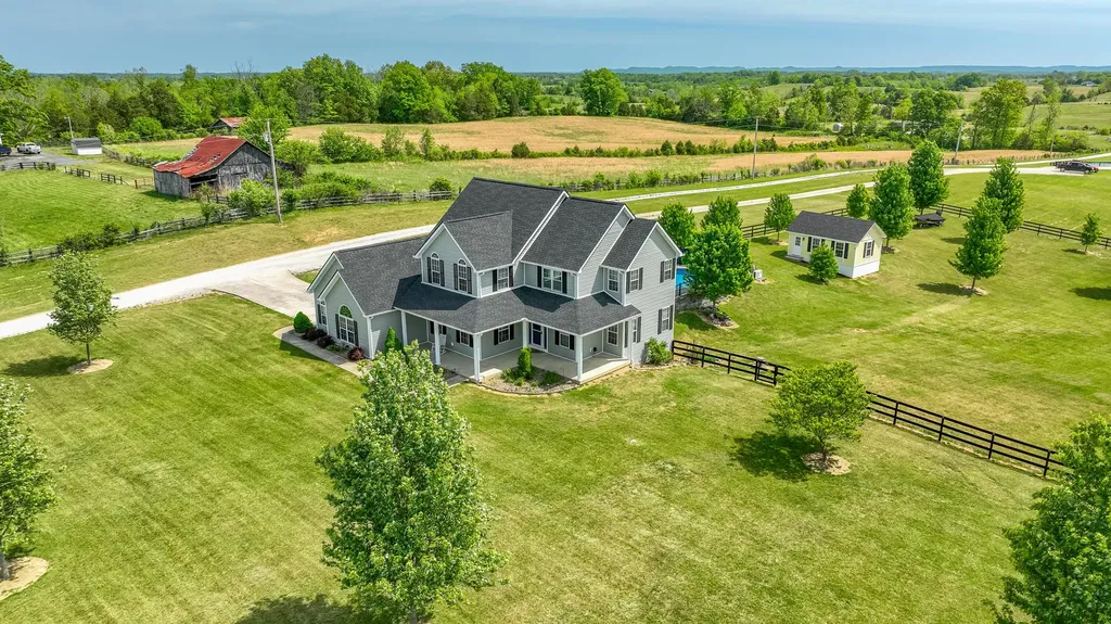 1913 Speedwell Road Richmond KY 40475