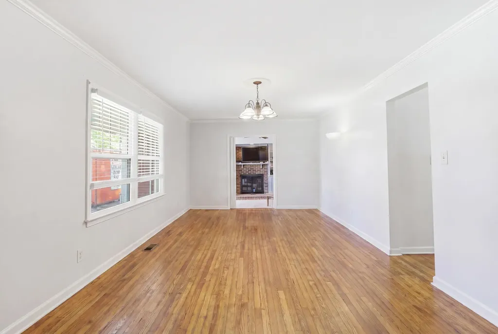 1214 Seneca Trail Frankfort KY 40601