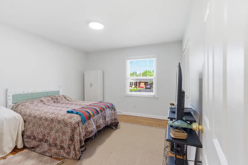 1214 Seneca Trail Frankfort KY 40601