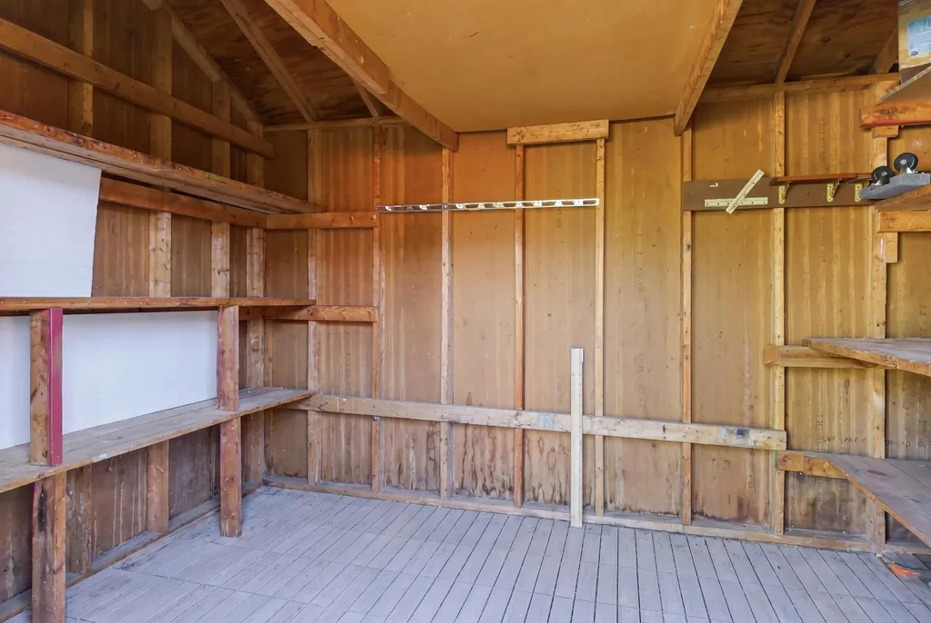 1214 Seneca Trail Frankfort KY 40601
