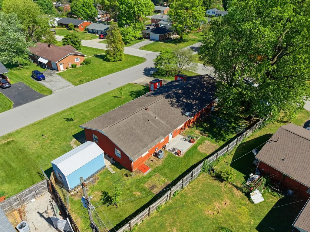 1214 Seneca Trail Frankfort KY 40601