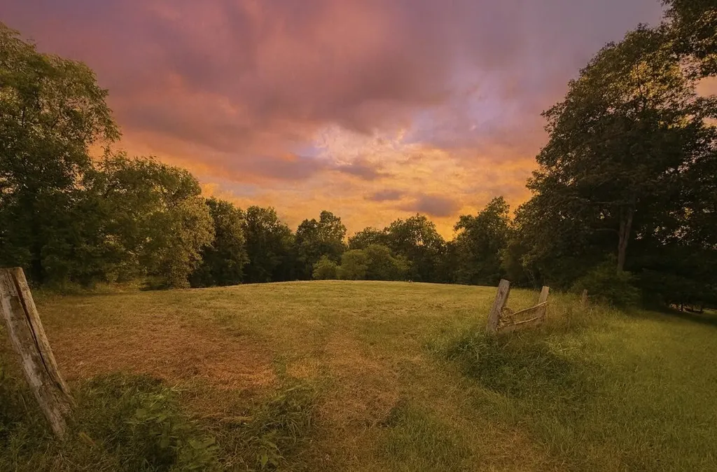 1232 Pleasant Grove Ridge Road Lawrenceburg KY 40342