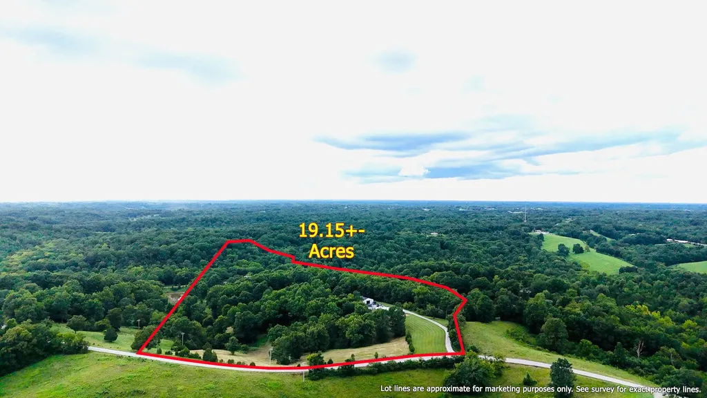 1232 Pleasant Grove Ridge Road Lawrenceburg KY 40342
