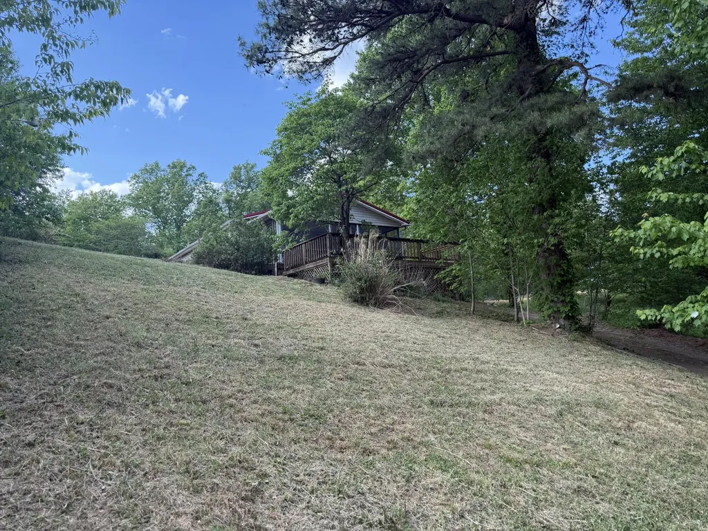 7478 Ky-80 Manchester KY 40962