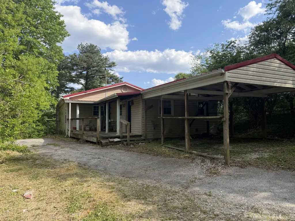 7478 Ky-80 Manchester KY 40962