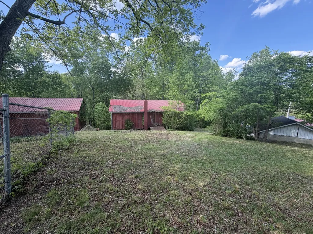 7478 Ky-80 Manchester KY 40962