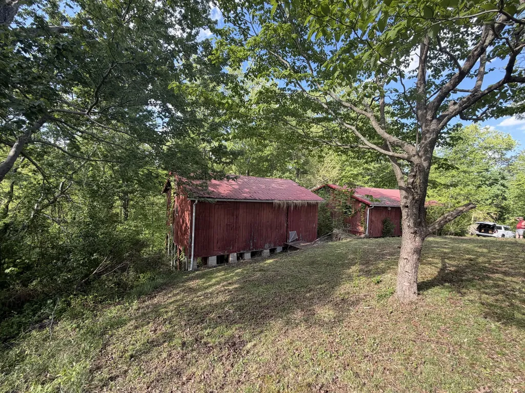 7478 Ky-80 Manchester KY 40962