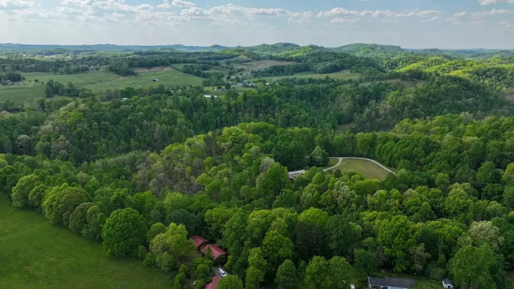 7478 Ky-80 Manchester KY 40962
