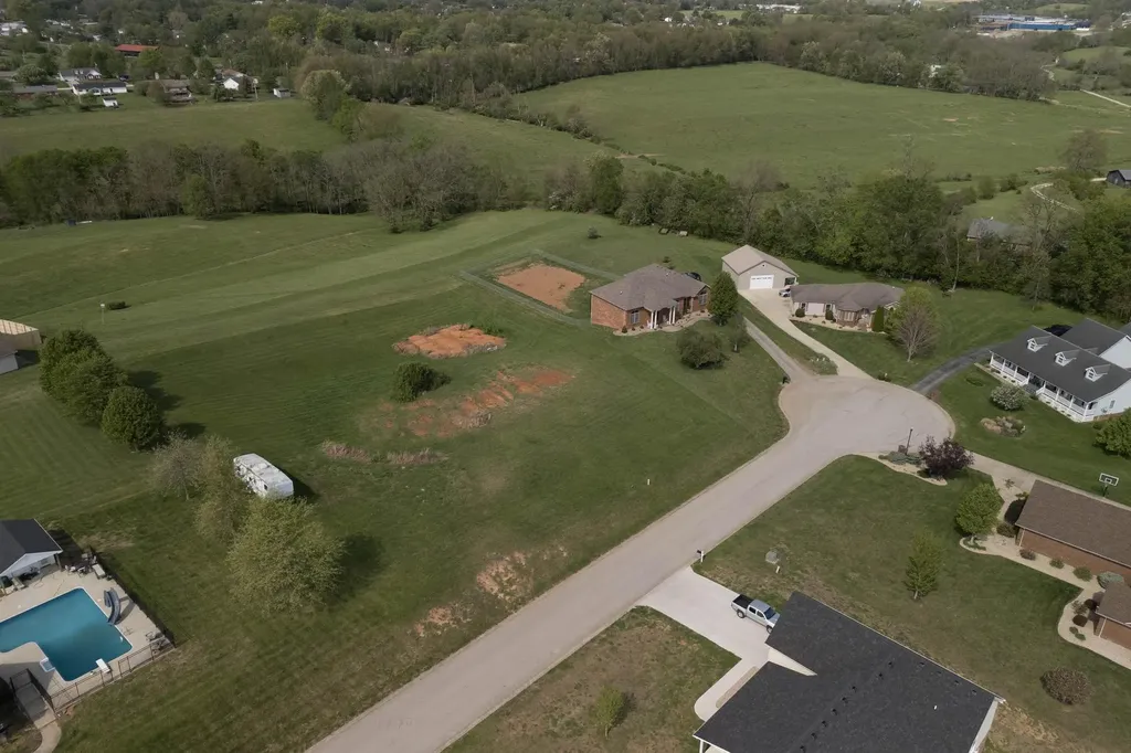 205 Courtney Circle Mt Sterling KY 40353
