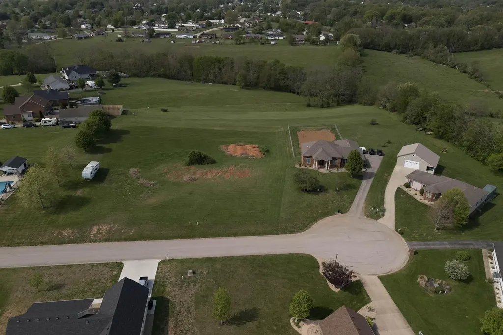 205 Courtney Circle Mt Sterling KY 40353