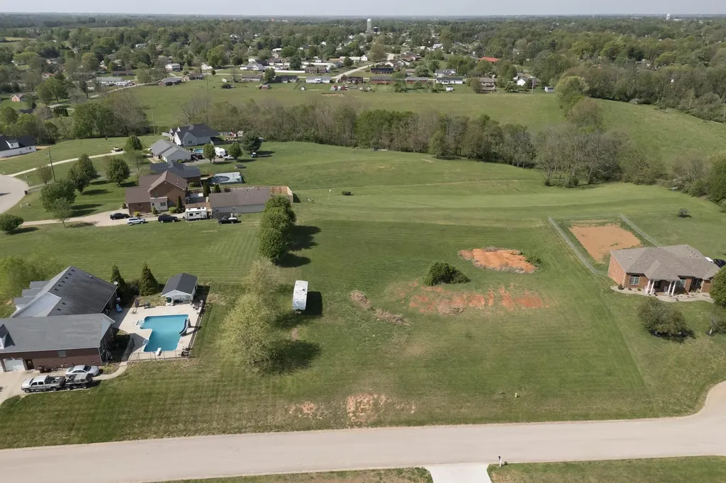 205 Courtney Circle Mt Sterling KY 40353