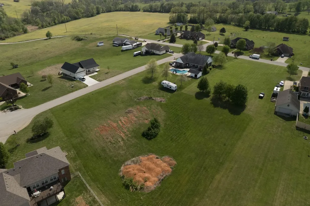 205 Courtney Circle Mt Sterling KY 40353