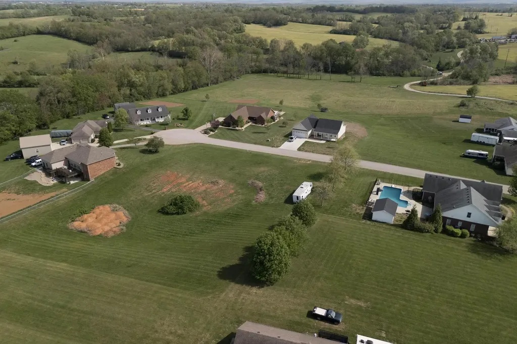 205 Courtney Circle Mt Sterling KY 40353
