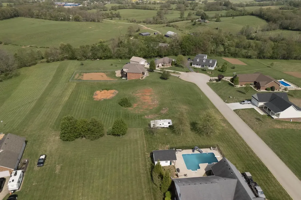 205 Courtney Circle Mt Sterling KY 40353