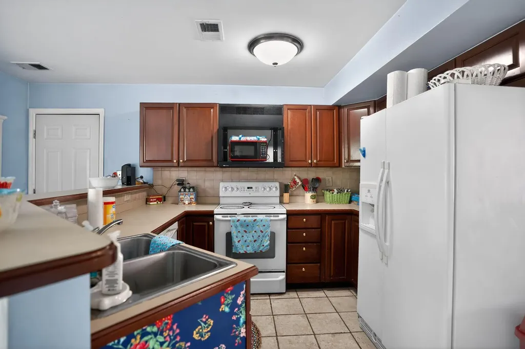 112 Redding Lake Circle Georgetown KY 40324