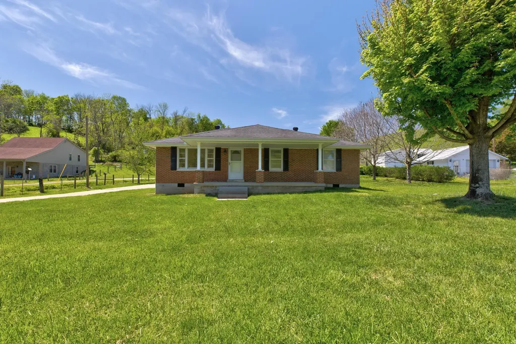 4654 Levee Road Mt Sterling KY 40353