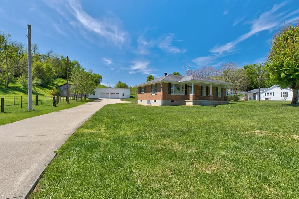 4654 Levee Road Mt Sterling KY 40353