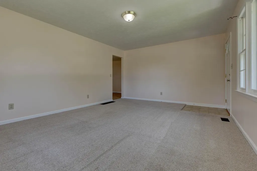 4654 Levee Road Mt Sterling KY 40353