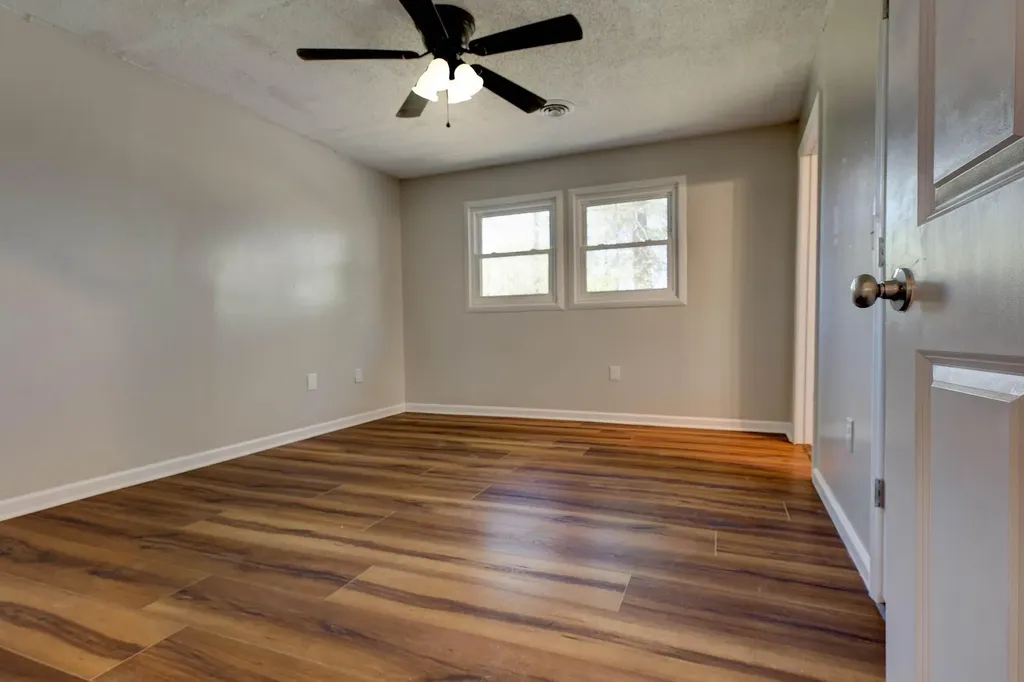 2408 State Highway 1050 Jeffersonville KY 40337