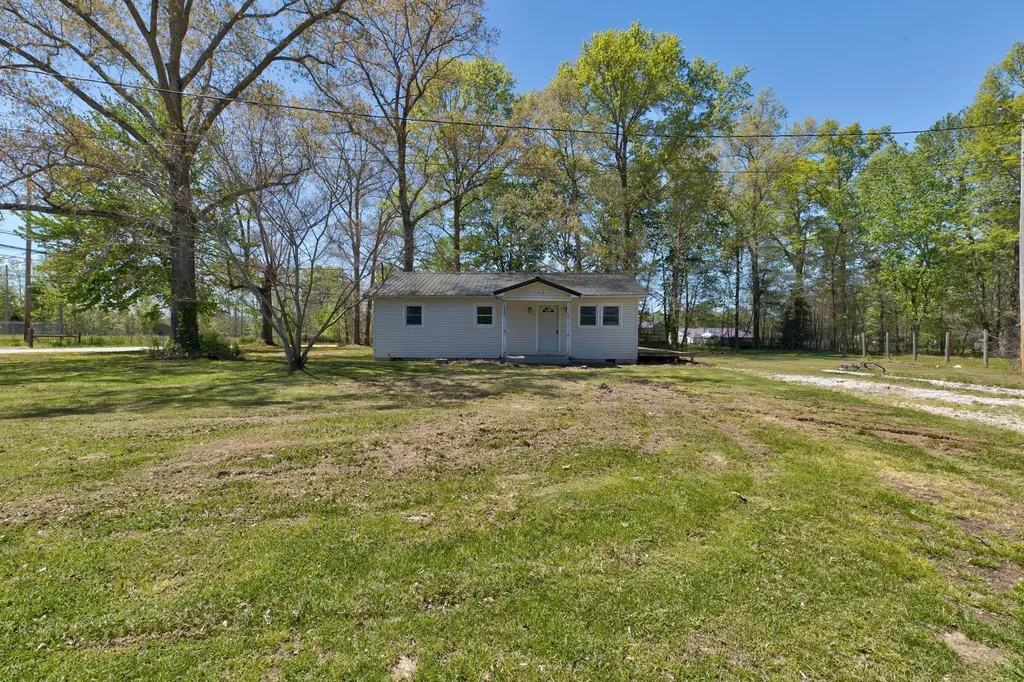 2408 State Highway 1050 Jeffersonville KY 40337