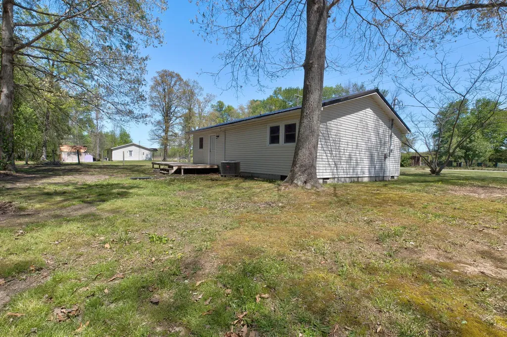2408 State Highway 1050 Jeffersonville KY 40337