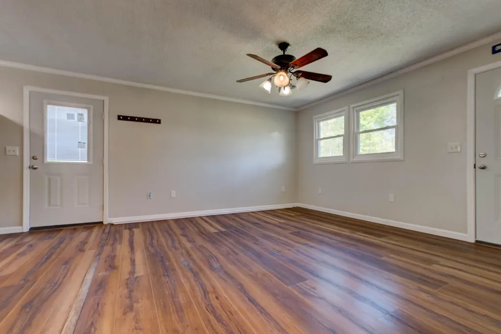 2408 State Highway 1050 Jeffersonville KY 40337