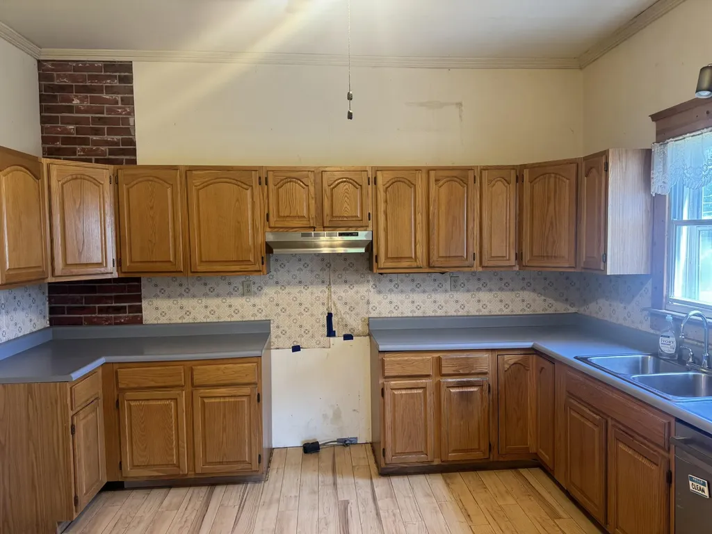 966 Highland ' Avenue Jackson KY 41339