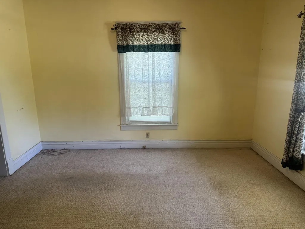 966 Highland ' Avenue Jackson KY 41339