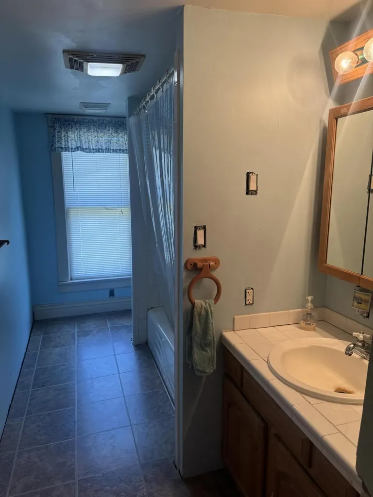 966 Highland ' Avenue Jackson KY 41339
