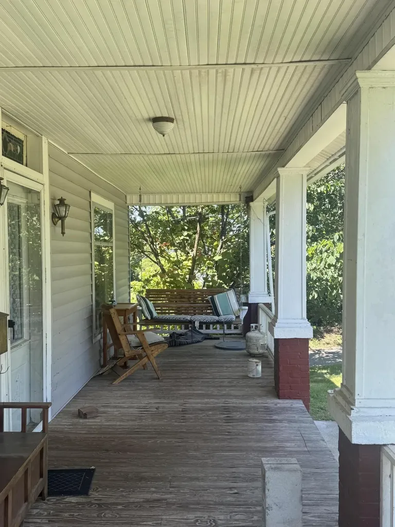 966 Highland ' Avenue Jackson KY 41339