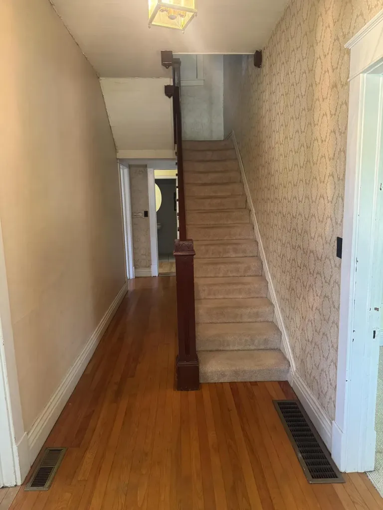 966 Highland ' Avenue Jackson KY 41339