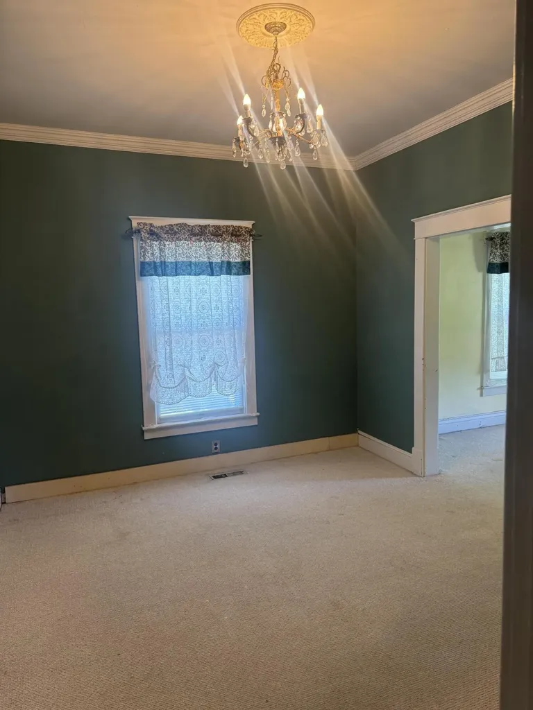 966 Highland ' Avenue Jackson KY 41339