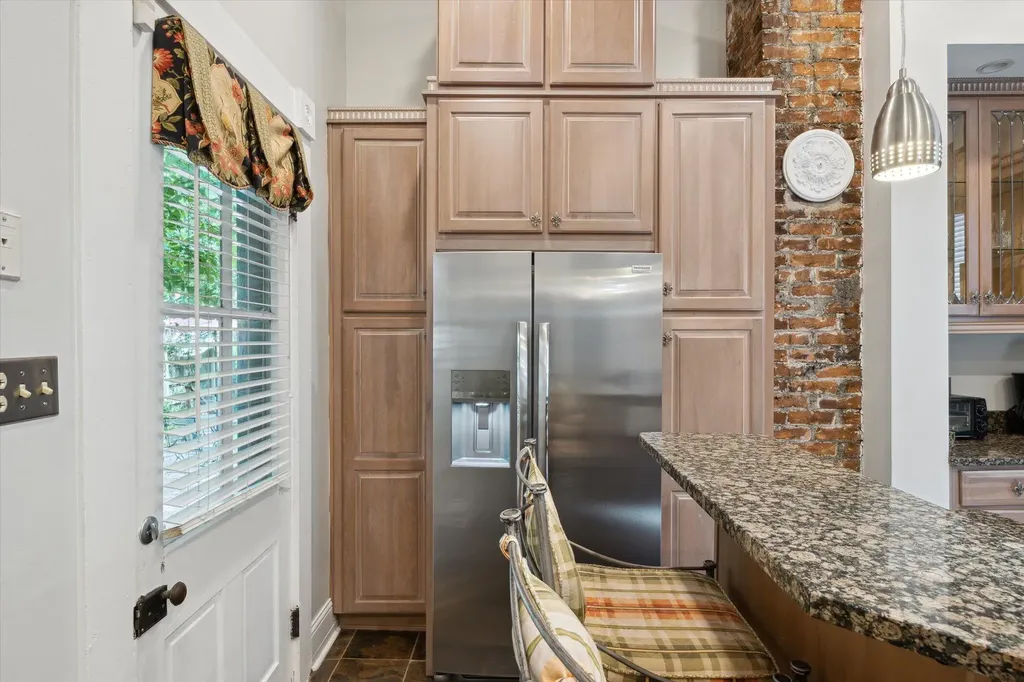 344 Madison Place Lexington KY 40508