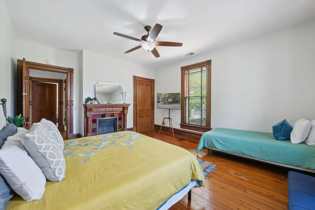 344 Madison Place Lexington KY 40508
