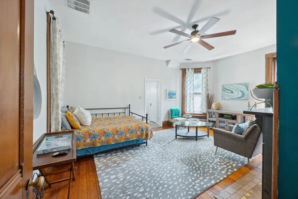 344 Madison Place Lexington KY 40508
