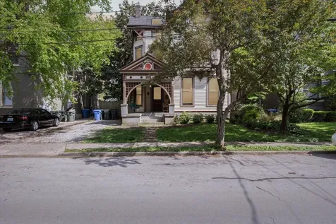 344 Madison Place Lexington KY 40508