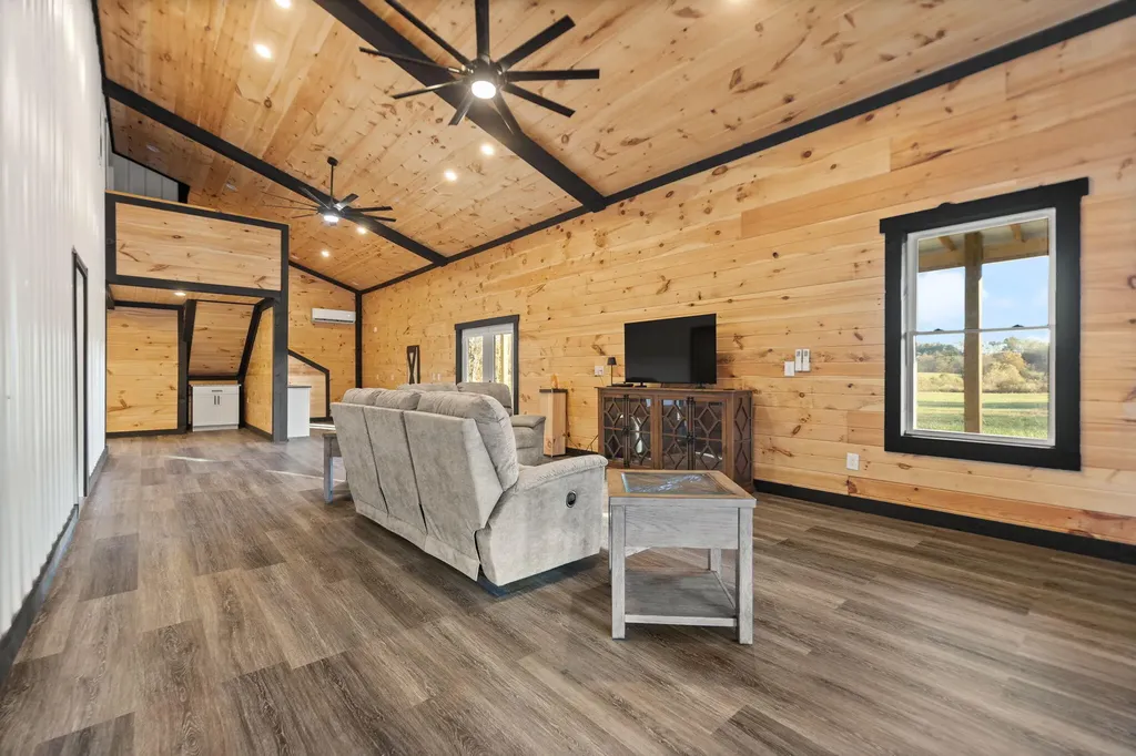 1114 A Matt Baker Road London KY 40744