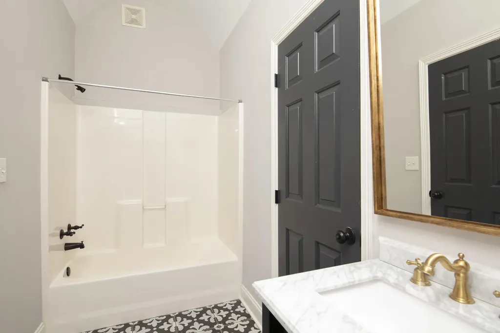 1708 Liberty Road Lexington KY 40505