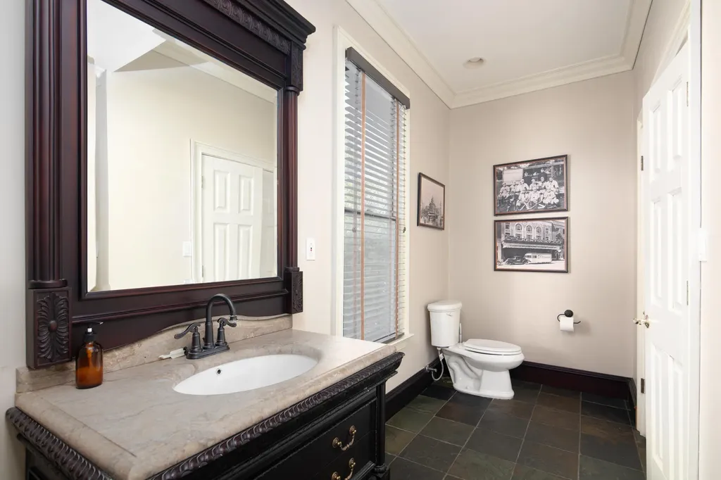 847 W High Street Lexington KY 40508