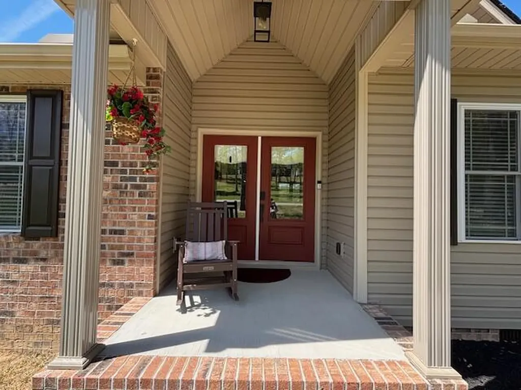 108 Twin Ponds Road Corbin KY 40701